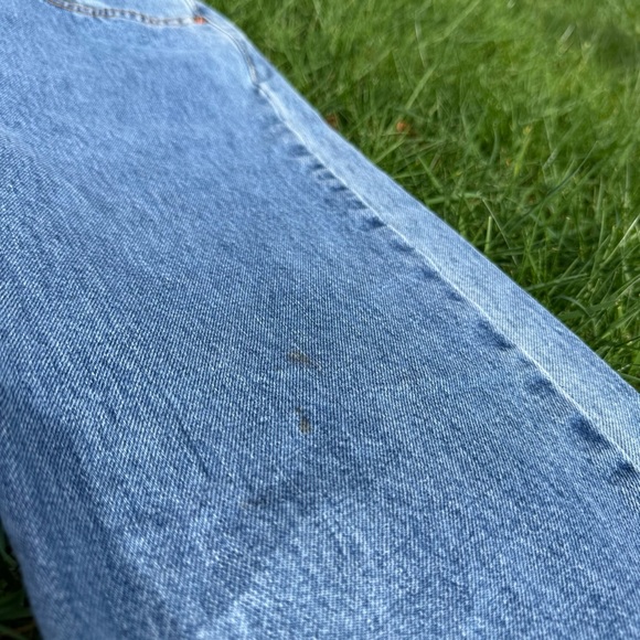 Vintage 90s Levi’s 521 Tapered Fit Petite Jeans - Made in USA - Size 8P - Picture 3 of 7